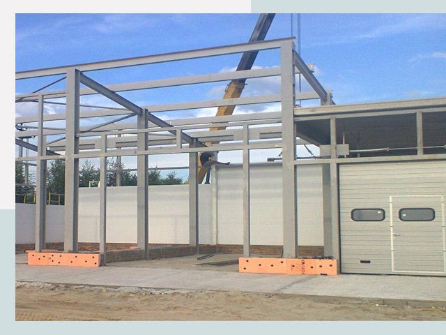 Строительство автосервисов от СтальСтрой-Сву по цене 618 руб.